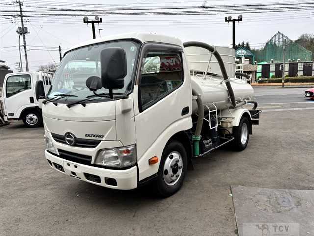 2014 Hino Dutro
