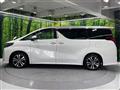 2022 Toyota Alphard