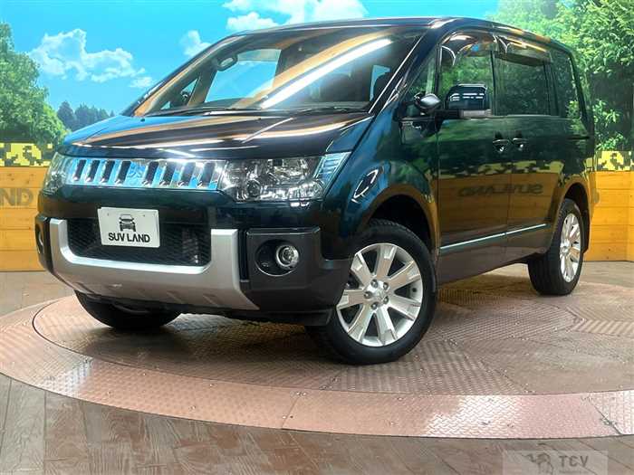 2017 Mitsubishi Delica D5