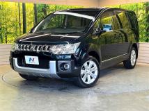 2012 Mitsubishi Delica D5