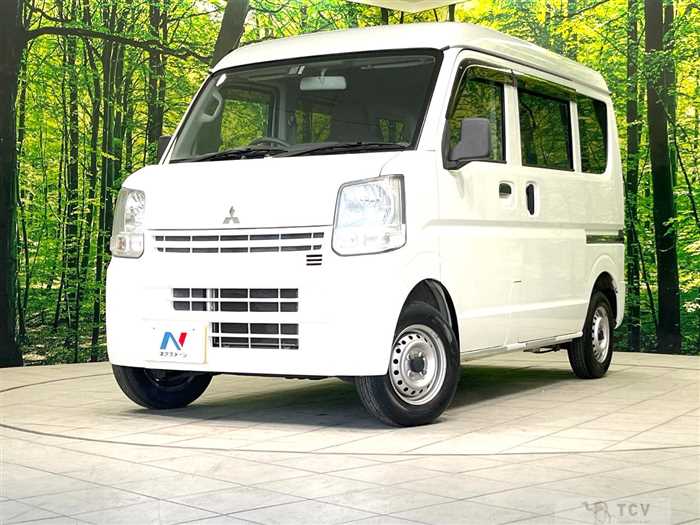 2016 Mitsubishi Minicab Van
