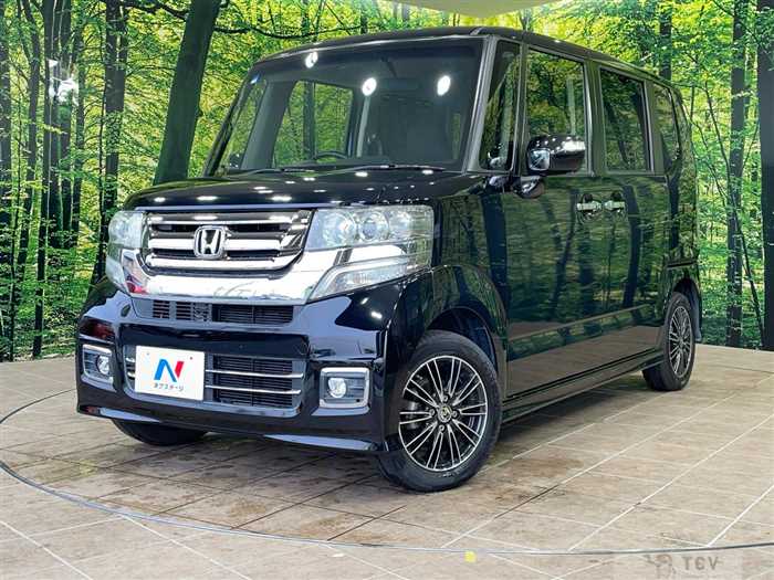 2017 Honda N BOX