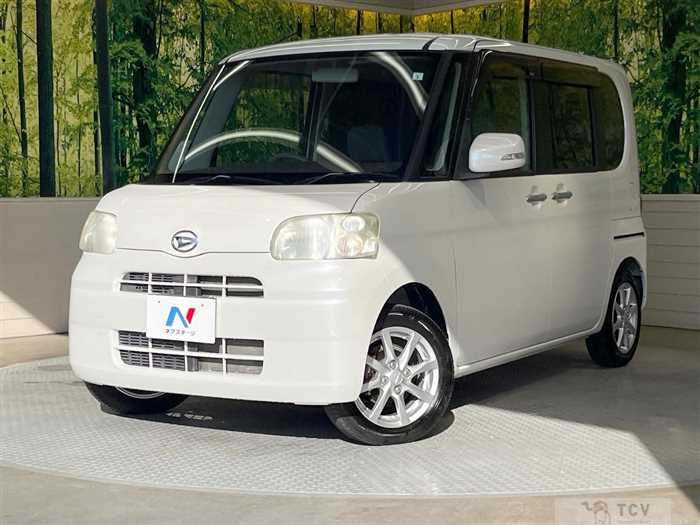 2011 Daihatsu Tanto