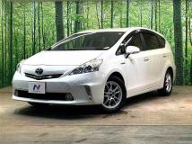 2014 Toyota PRIUS α