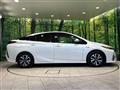 2017 Toyota Prius PHV