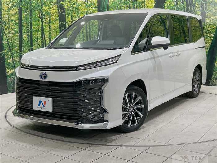 2025 Toyota Voxy