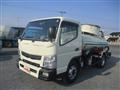 2014 Mitsubishi Canter