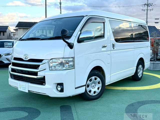 2017 Toyota Hiace Wagon