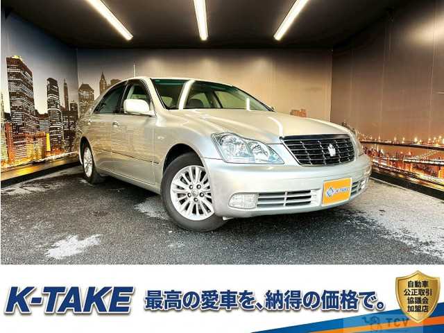 2005 Toyota Crown