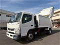 2014 Mitsubishi Canter