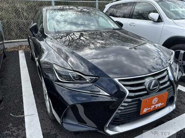 2017 Lexus IS