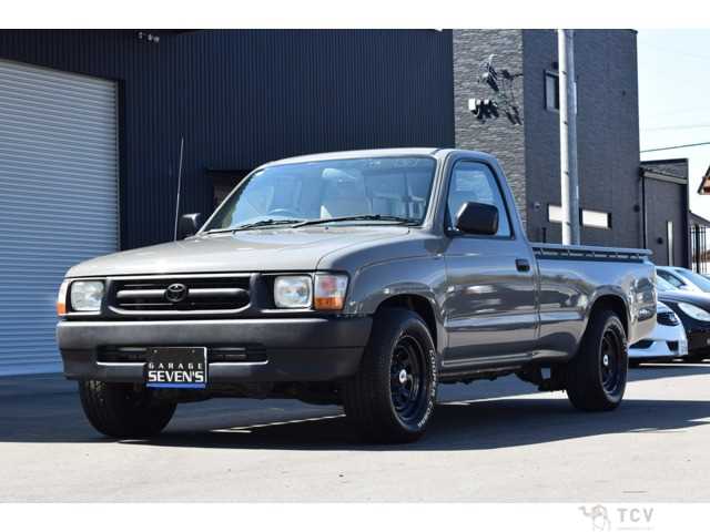 2003 Toyota Hilux