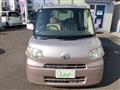 2009 Daihatsu Tanto