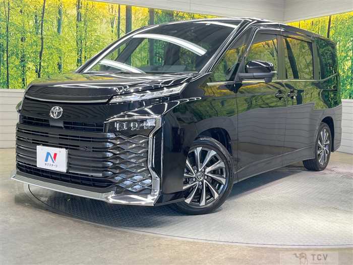 2023 Toyota Voxy