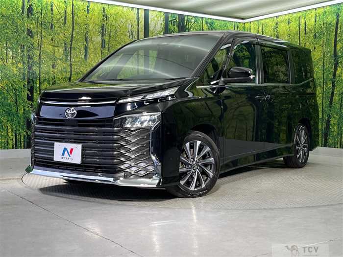 2023 Toyota Voxy