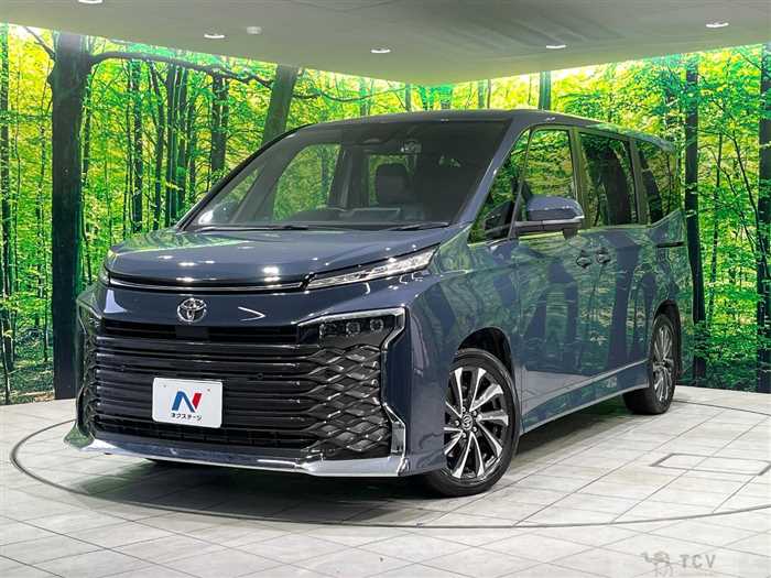 2023 Toyota Voxy