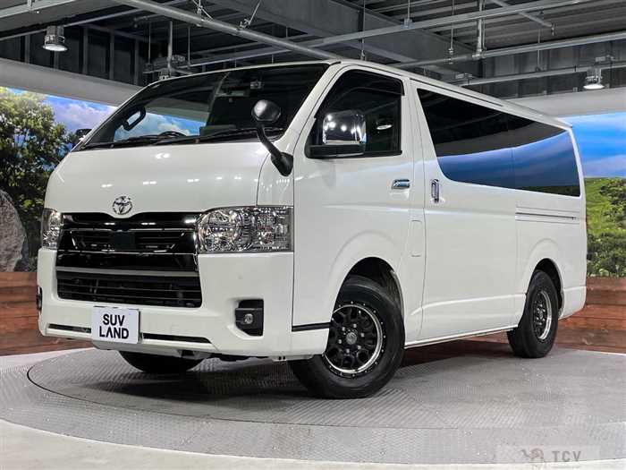 2022 Toyota Hiace Van