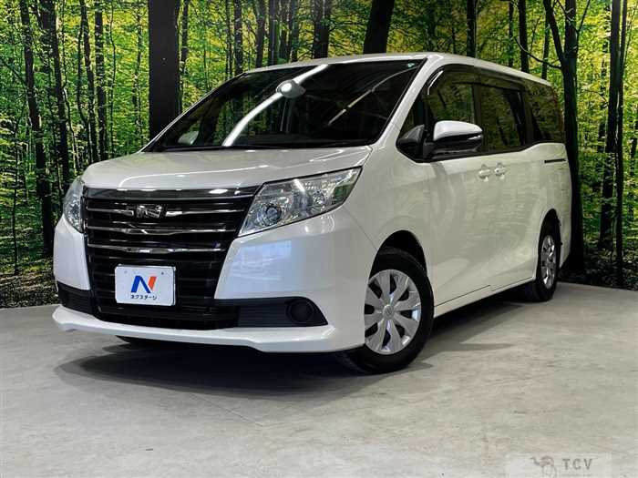2015 Toyota Noah