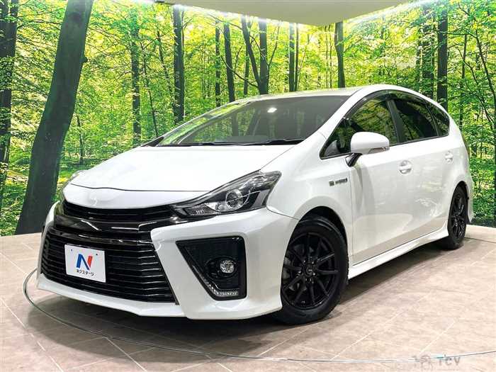 2017 Toyota PRIUS α