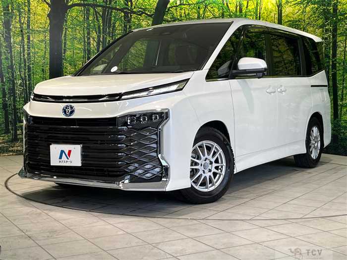 2025 Toyota Voxy
