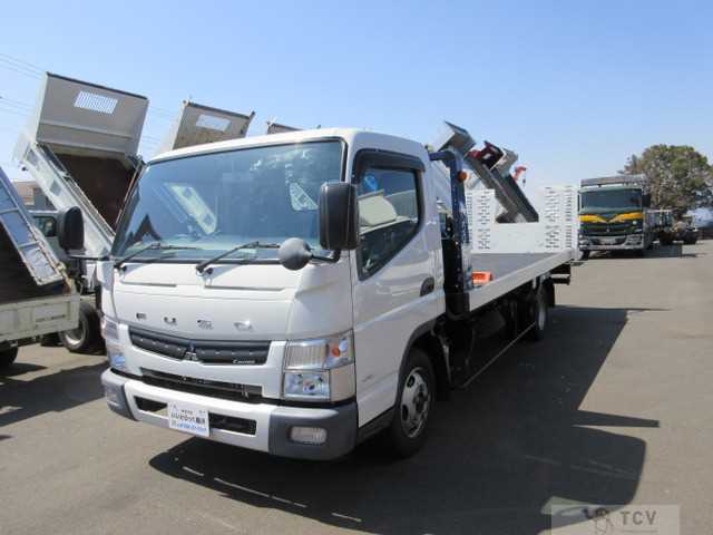 2014 Mitsubishi Canter