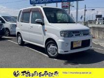 2009 Mitsubishi Toppo