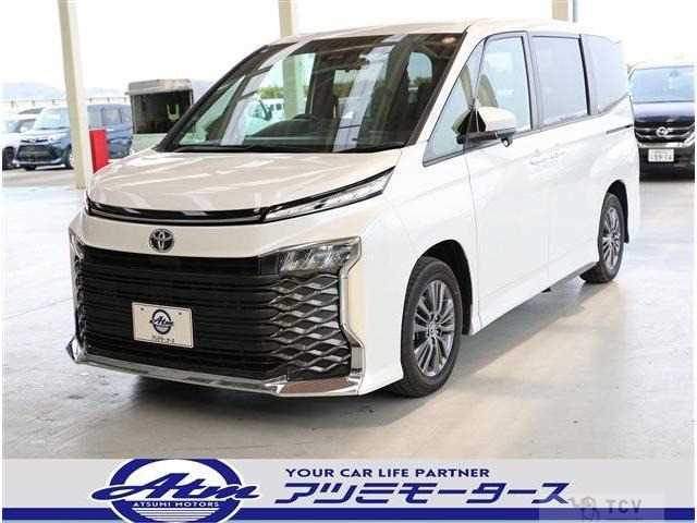 2024 Toyota Voxy