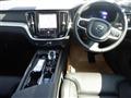 2025 Volvo V60