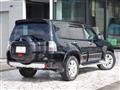 2014 Mitsubishi Pajero