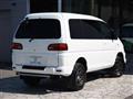 2001 Mitsubishi Delica Spacegear