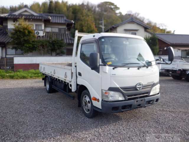 2013 Hino Dutro