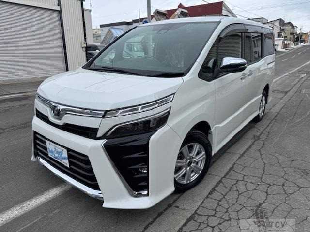 2019 Toyota Voxy