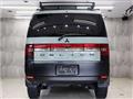 2010 Mitsubishi Delica D5
