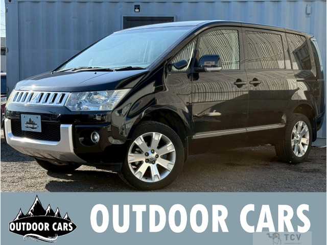 2011 Mitsubishi Delica D5