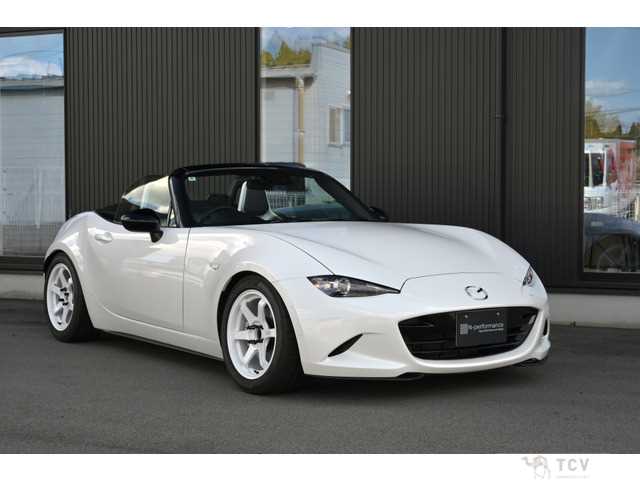 2022 Mazda Roadster