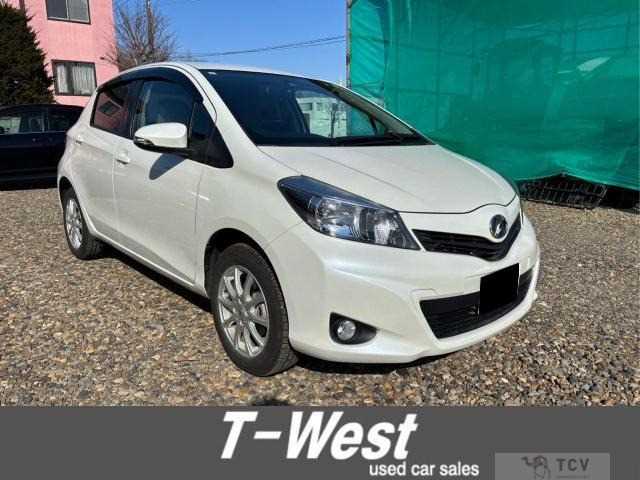 2011 Toyota Vitz