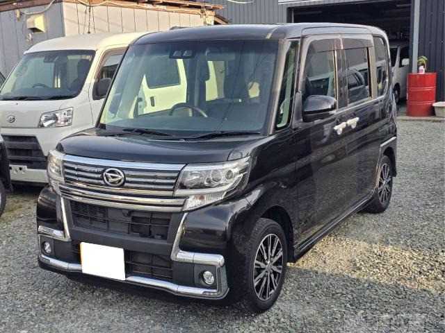 2018 Daihatsu Tanto Custom