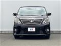 2013 Toyota Alphard