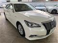 2016 Toyota Crown Hybrid