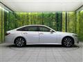 2019 Toyota Crown Hybrid