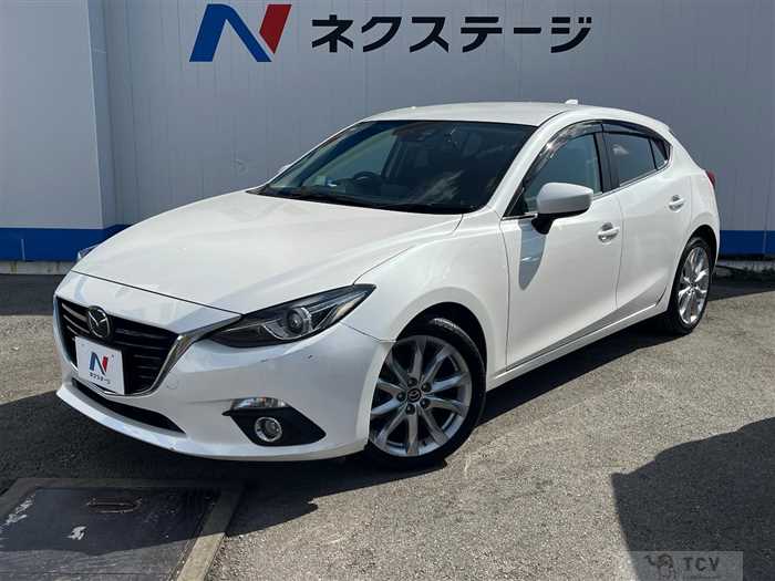 2014 Mazda Axela Sport
