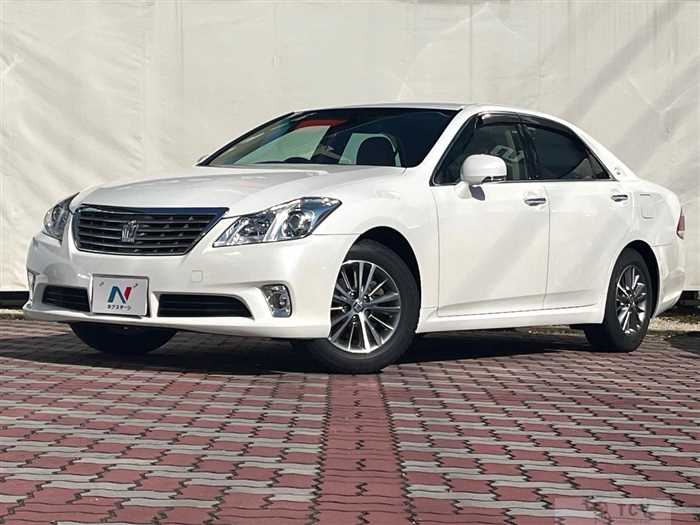 2010 Toyota Crown