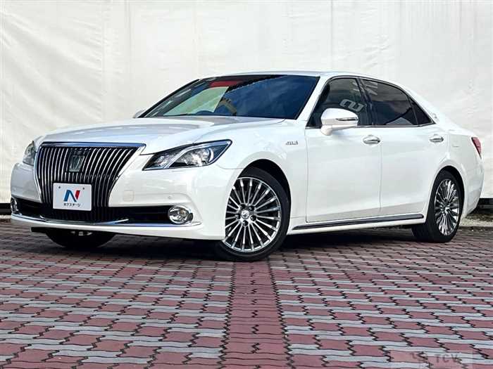2014 Toyota Crown Majesta