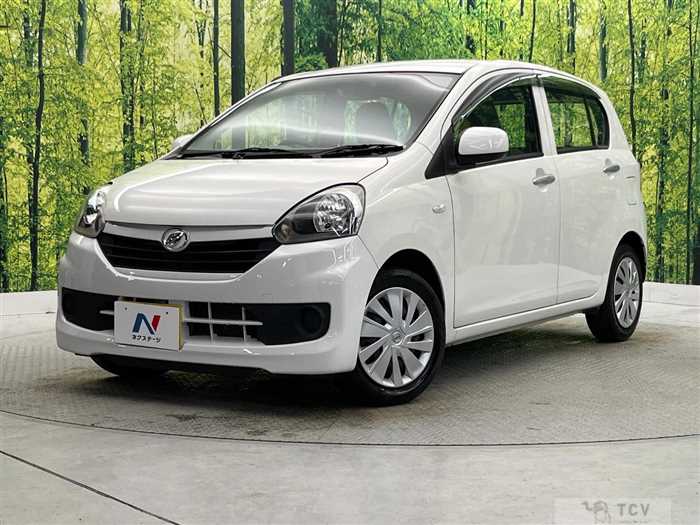 2017 Daihatsu Mira Es