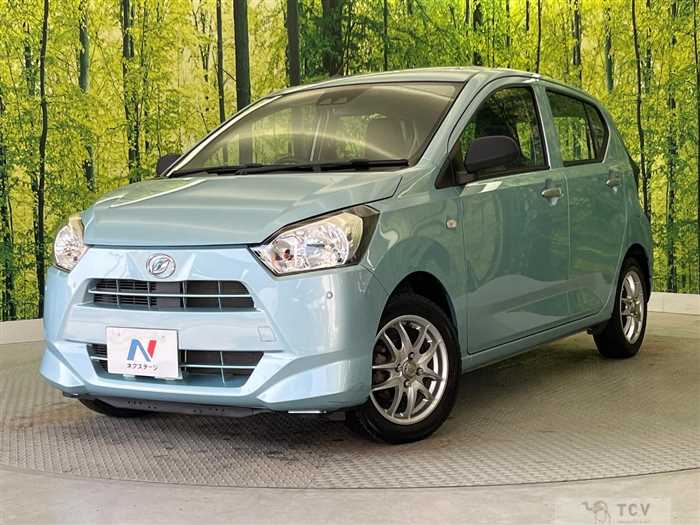 2018 Daihatsu Mira Es