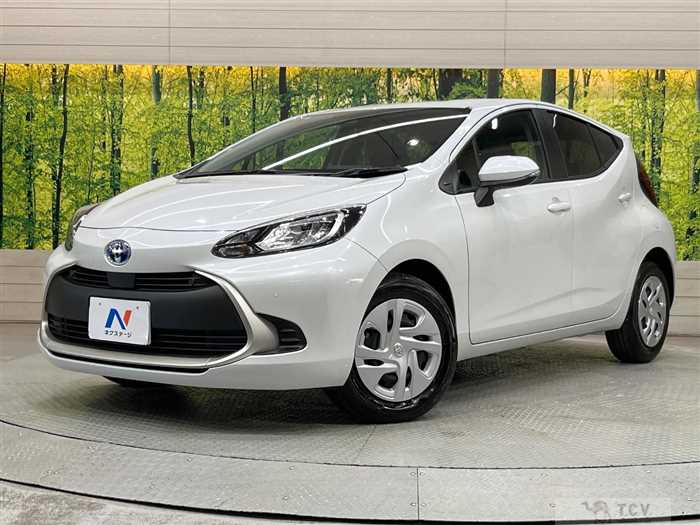 2024 Toyota AQUA