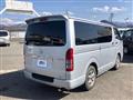 2004 Toyota Regiusace Van