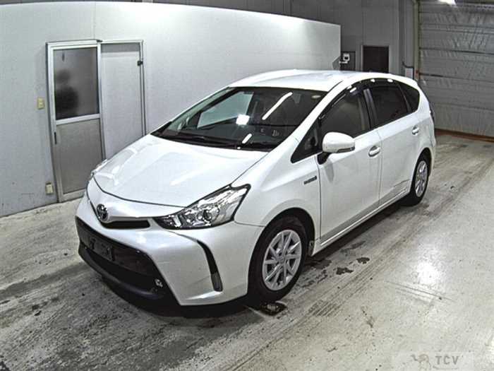 2015 Toyota PRIUS α