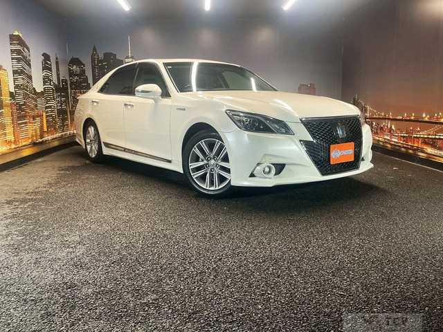 2013 Toyota Crown Athlete Series