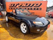 2005 Mazda Roadster